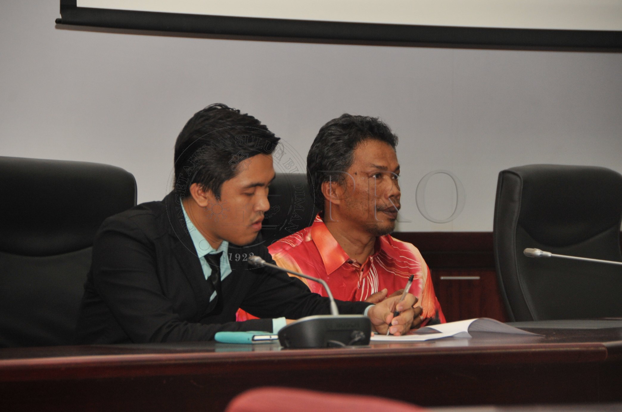 PRO 14 50 RECORD PRO 6828